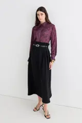 KEMERLİ PİLİ DETAYLI ETEK