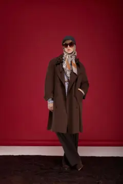 YEŞİM ÖZCAN DİNA TRENÇKOT KAHVE