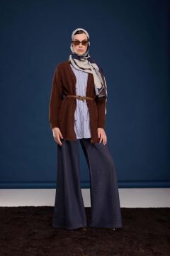 YEŞİM ÖZCAN DENİM TAŞLI PANTOLON