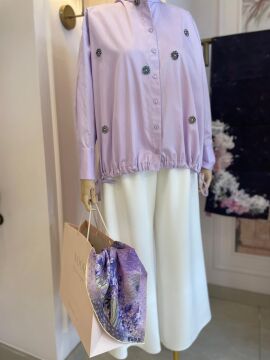 VUU ÖNÜ BÜZGÜLÜ GÖMLEK