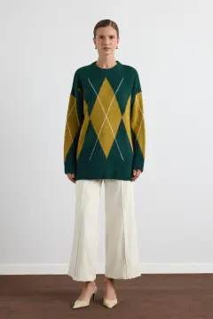 KADRİYE BAŞTÜRK BAKLAVA DESENLİ TRİKO KAZAK ACI YEŞİL