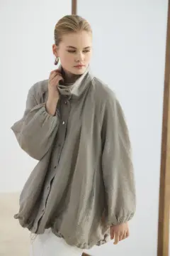 KADRİYE BAŞTÜRK DİK YAKA BÜZGÜLÜ BOMBER CEKET VİZON