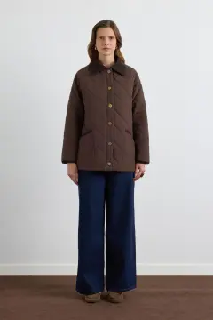 KADİFE YAKALI KAPİTONE MONT