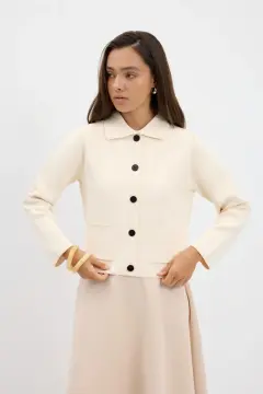 DÜZ RENK MİDİ TRİKO HIRKA EKRU